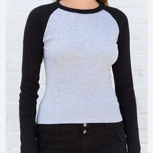 Brandy Melville Long Sleeve Top